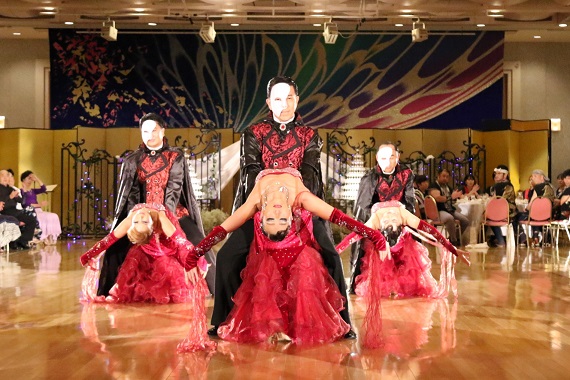 社交ダンスの写真です。